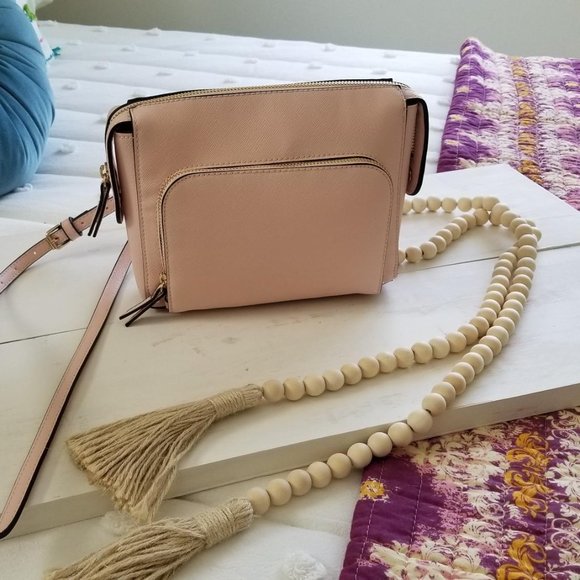 Pink Crossbody - A NEW DAY - BRAND NEW!!  (Faux Saffiano Leather) - Picture 1 of 11